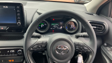 Toyota Yaris 1.5 Hybrid Design 5dr CVT Hybrid Hatchback